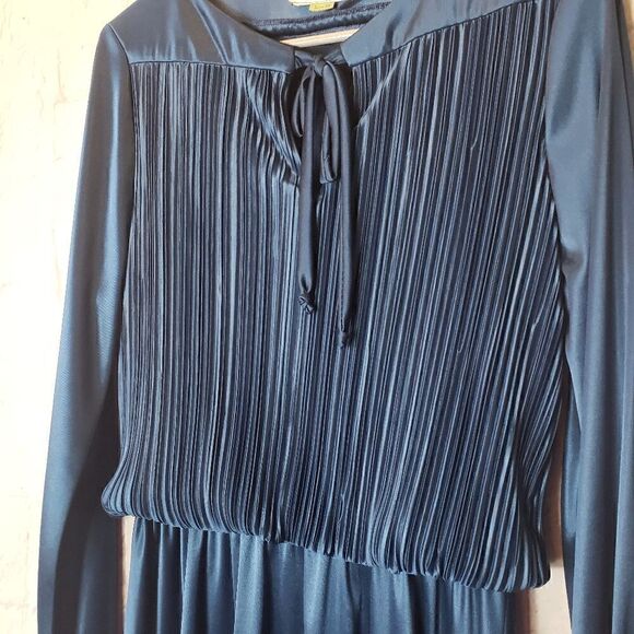 VINTAGE 1970s LIZ ROBERTS Midi Dress 10 - Picture 2 of 8